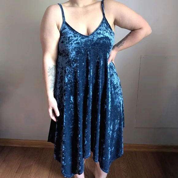 90s Jody California Blue Velvet Handkerchief Hem Midi Dress Size Large - Picture 2 of 10